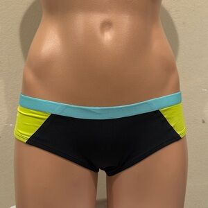 New no tags Nike bikini bottom size S